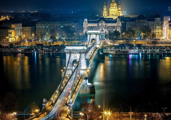 Chain -- Bridge | Kavvadias Tours