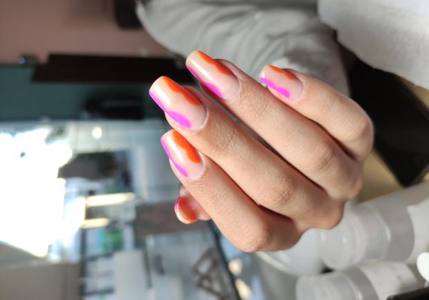 Golden Dust Nail Salon By Konstantina 4