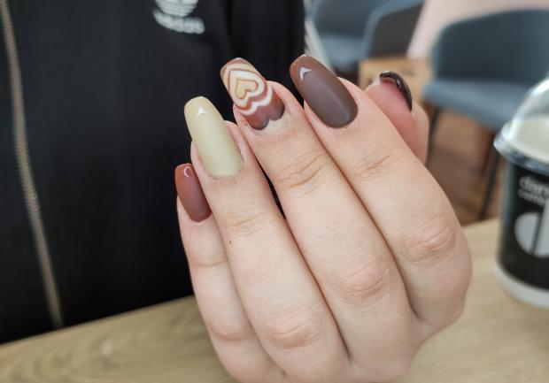 Golden Dust Nail Salon By Konstantina 6