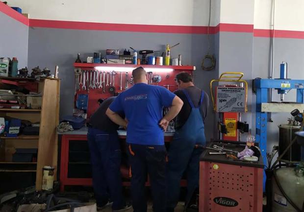 Auto Fix Patras | Συνεργείο Αυτοκινήτων & Φορτηγών, Εγκαταστάσεις 02