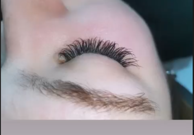 EyeLashes Extensions 1