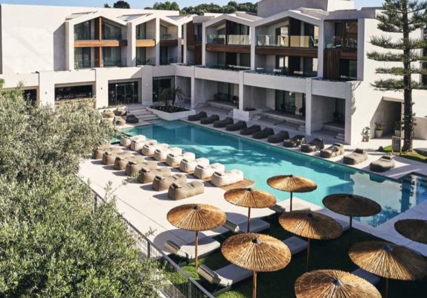 I.Con Development | Μεταλλικά Κτίρια | Πάτρα | Contessina Hotel