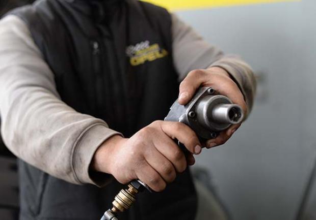 Κόκκινος Λάκης - Opel, Συνεργείο Αυτοκινήτων στην Πάτρα, εικόνα 2