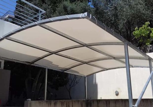 Λέων | Τέντες στην Πάτρα, Σκίαστρο