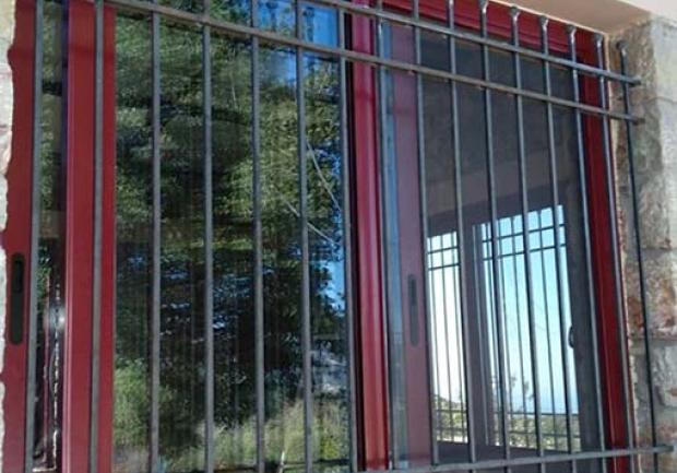Μάρκος Δημήτριος | Κατασκευές Αλουμινίου στην Πάτρα, Κάγκελα Παραθύρων