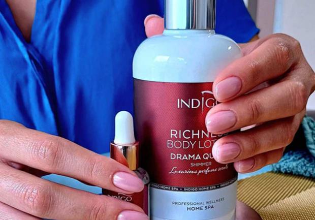 Symbol Nails & Makeup Studio - Πανταζοπούλου Άννα Μανικιούρ - Πεντικιούρ Πάτρα 01